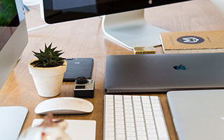 乐鱼体育在线网站-精湛技艺尽显的足球赛事引人入胜